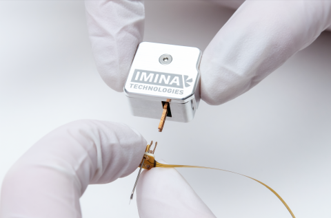 The unique motion technology offered by the miBot, Imina's tiny mobile robot, allows sub-nanometric positioning resolution over large traveling ranges, unmatched ease of use and high mechanical stability.